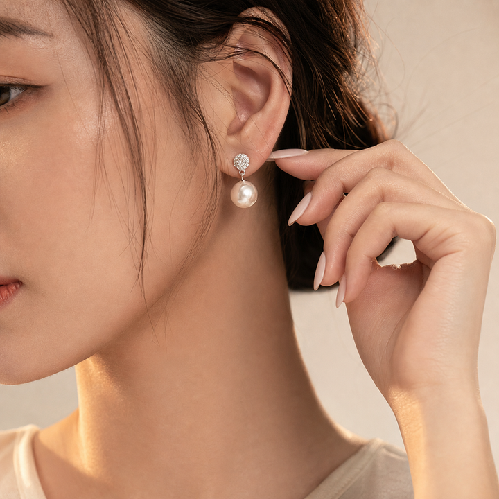 Nova Pearl Stud Earrings