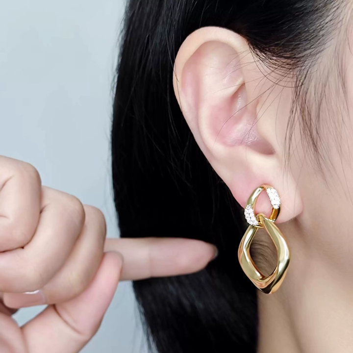 Aurea Link Drop Earrings