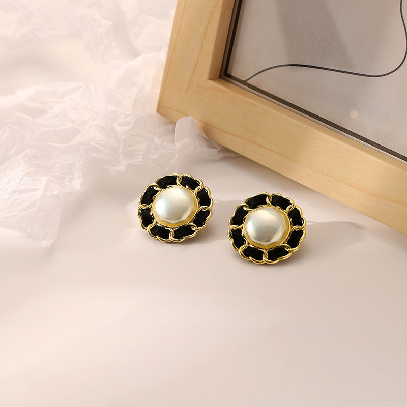 Elegant Pearl Earrings