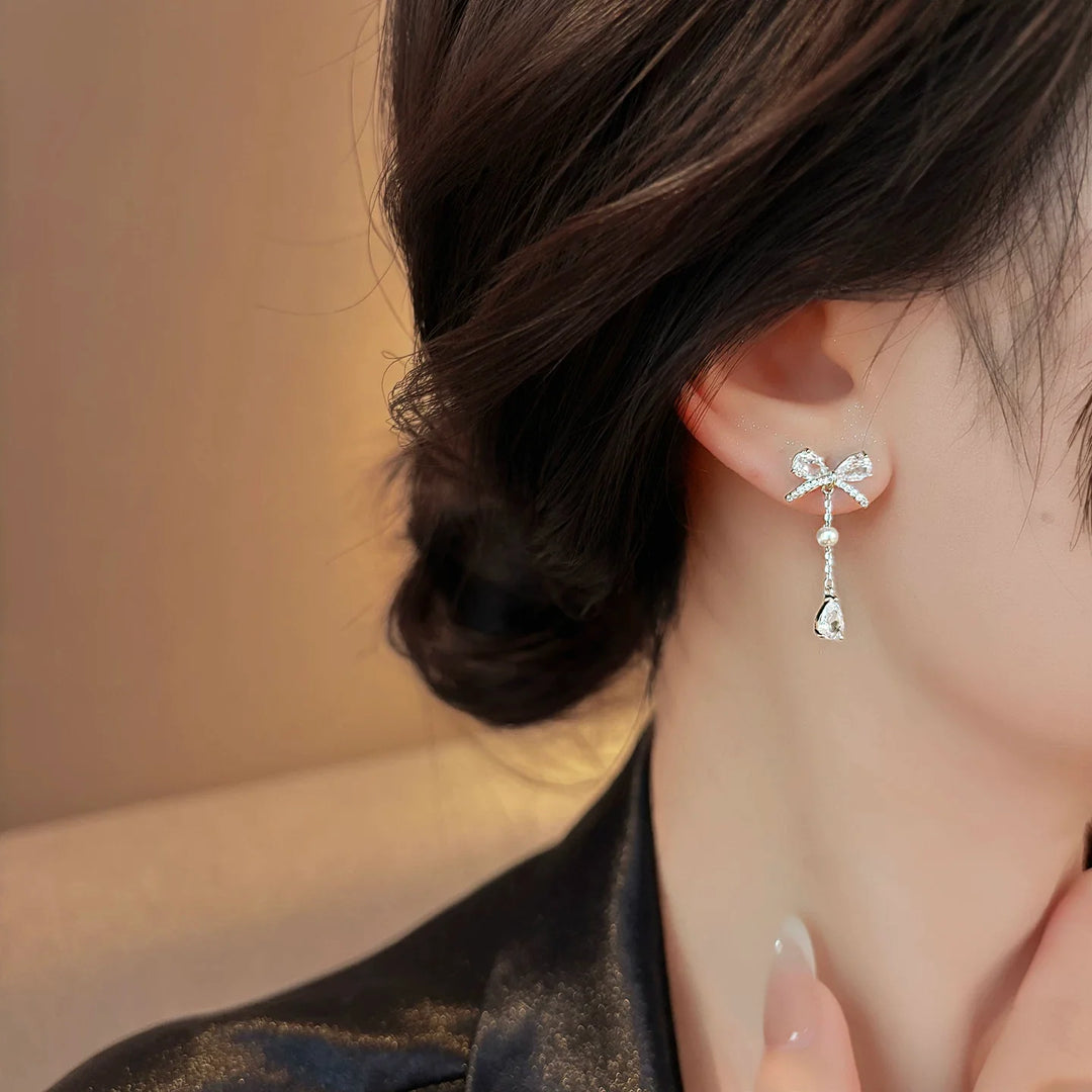 Seraphina Bow & Teardrop Earrings