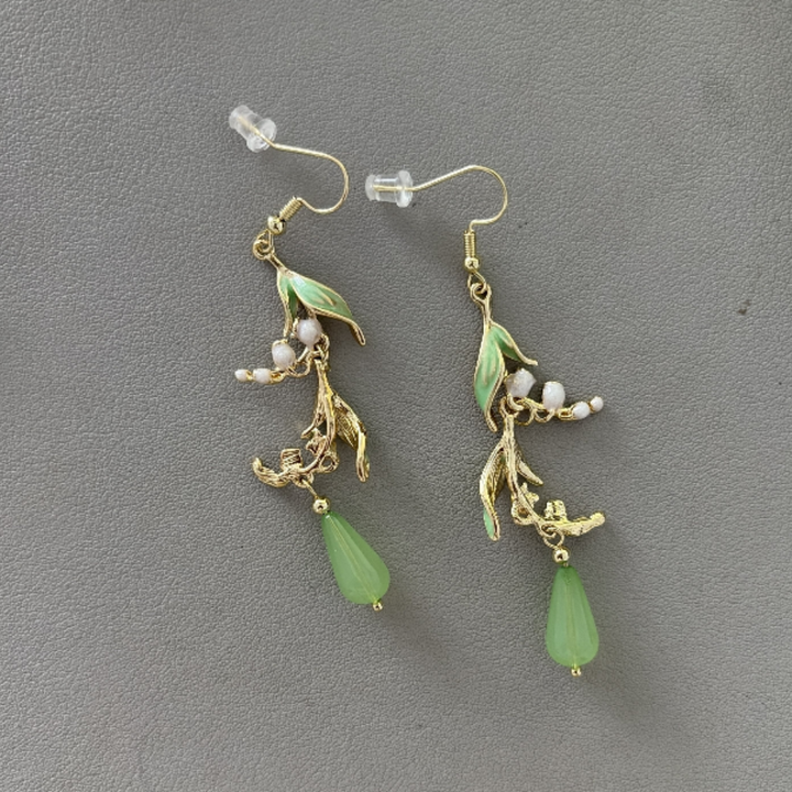 LILY OF THE VALLEY EARRINGS (PAIR)