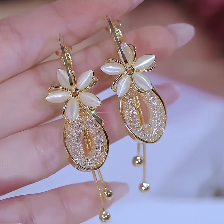 GOLD FLOWER TASSEL EARRINGS (PAIR)