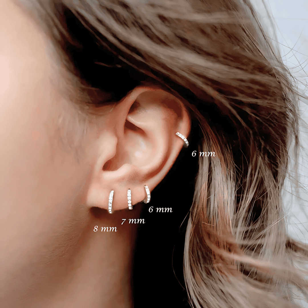 REFINED THIN HOOP EARRINGS
