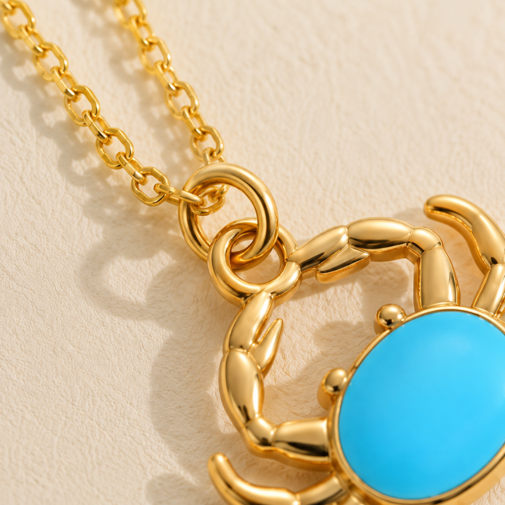 EMERALD CRAB NECKLACE