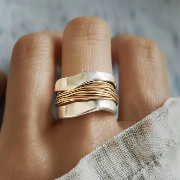 Emery | Silver Golden Threads Ring