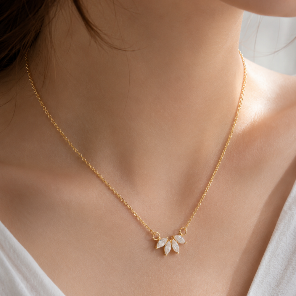 MARQUISE DIAMOND NECKLACE