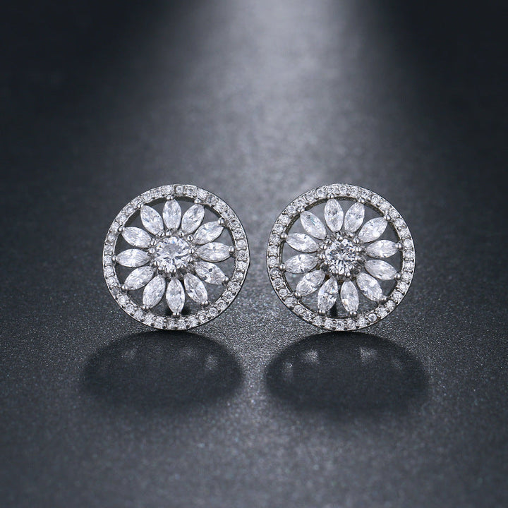 CRYSTAL FLOWER EARRINGS