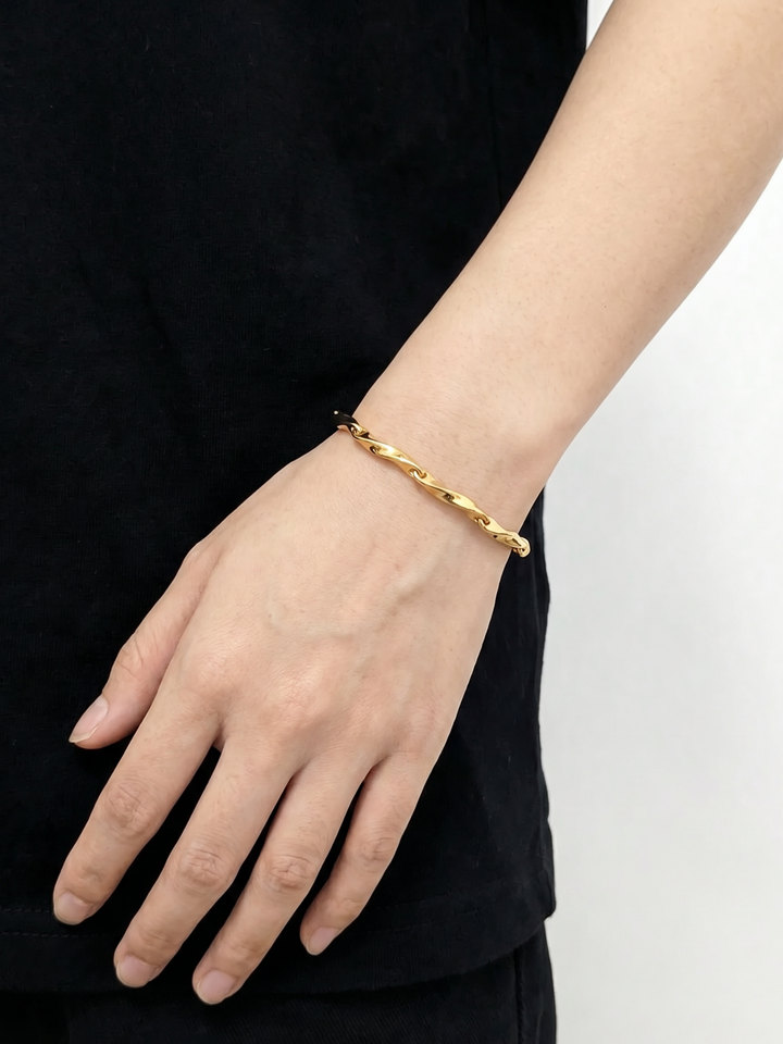Kai Linked Bracelet