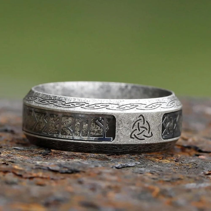 Celtic Triquetra Knot Ring
