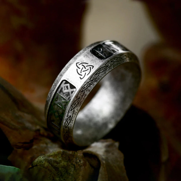 Celtic Triquetra Knot Ring
