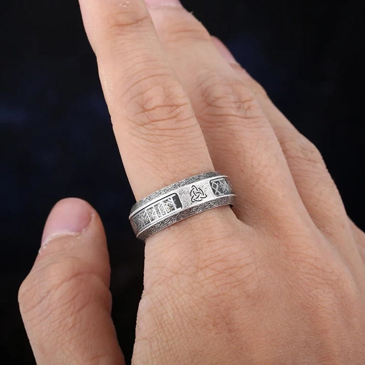 Celtic Triquetra Knot Ring