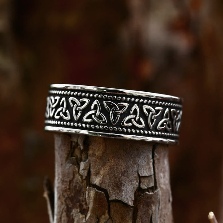 Nordic Triquetra Celtic Ring