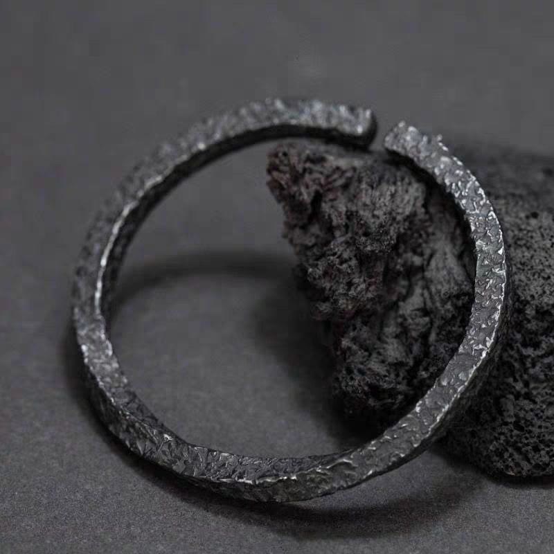 Flowing Fire Gold Inlay Adjustable Bracelet / Ring