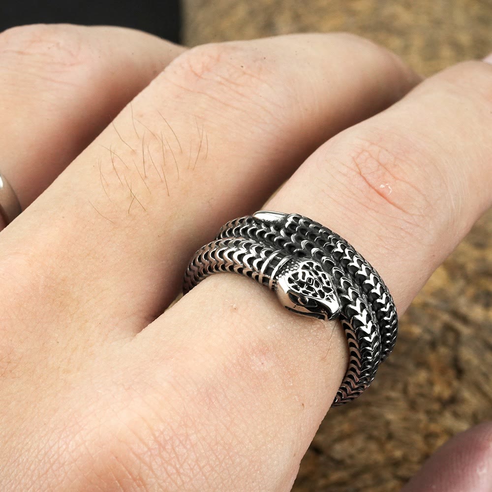 Snake King Titanium Steel Coil Ring