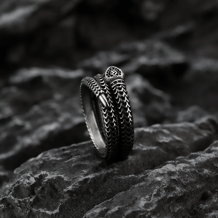 Snake King Titanium Steel Coil Ring