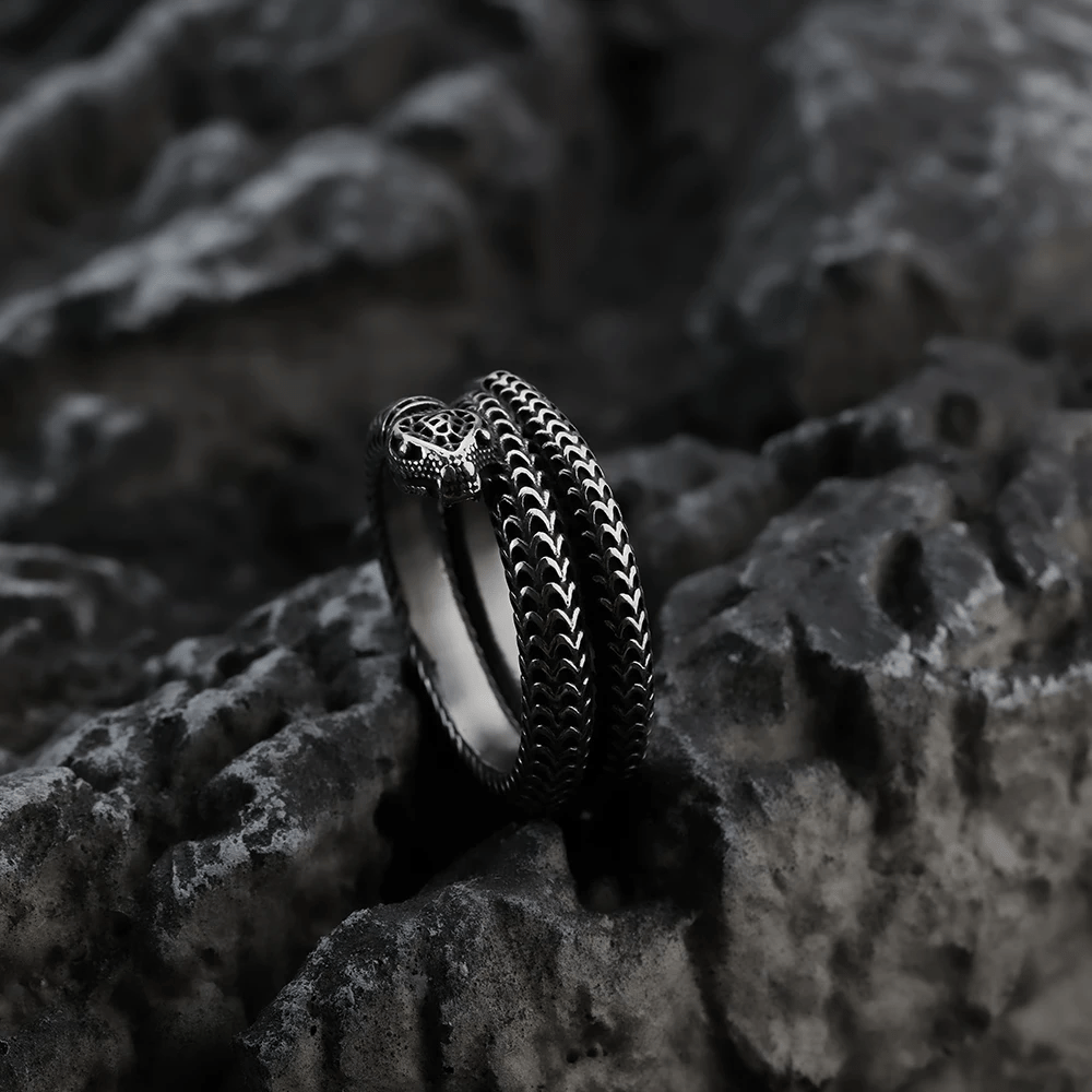 Snake King Titanium Steel Coil Ring