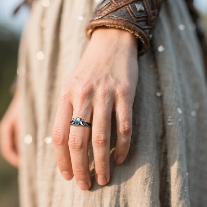 WorldNorse Moonstone Crescent Twin Moon Ring