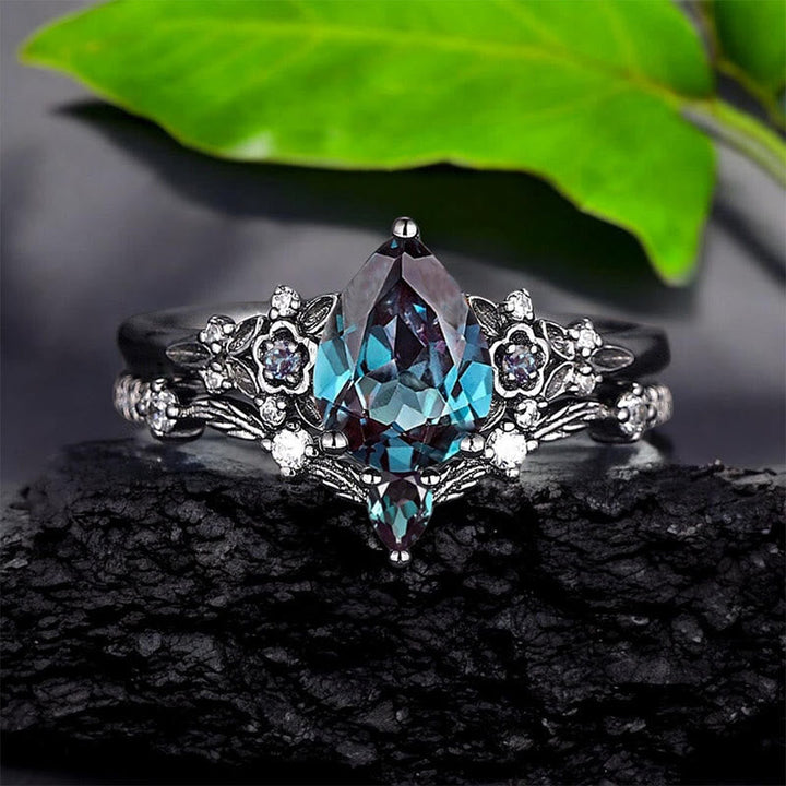 WorldNorse Nordic Floral Alexandrite Ring Set