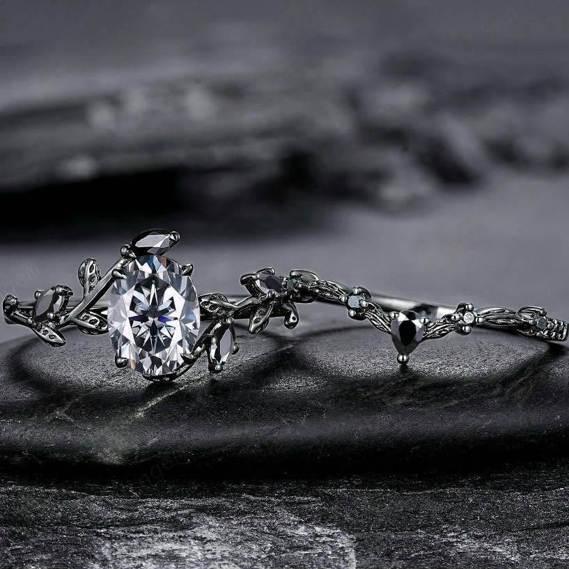 WorldNorse Valkyrie's Radiance Moissanite Ring