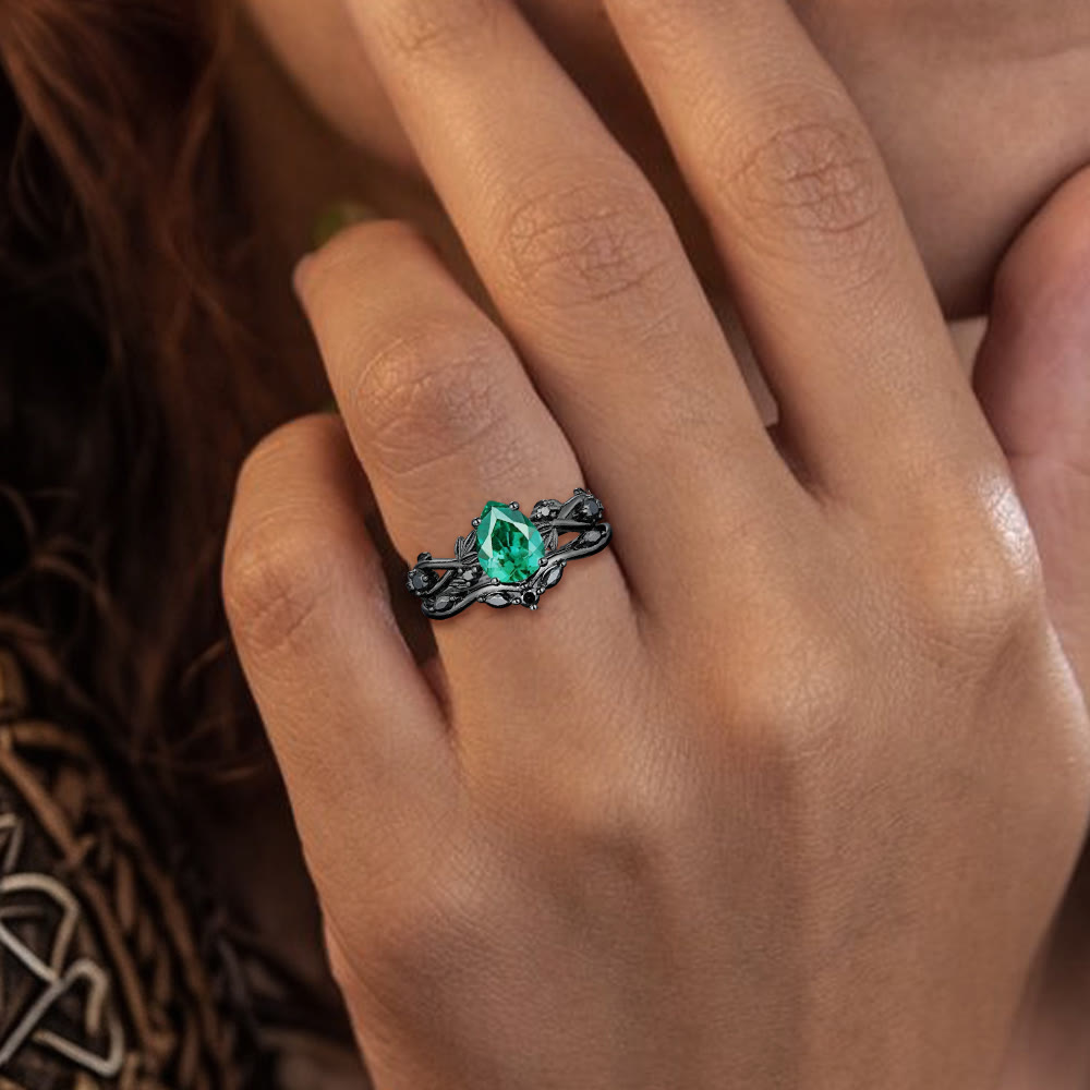 WorldNorse Drop Of Yggdrasil Two Piece Ring Set