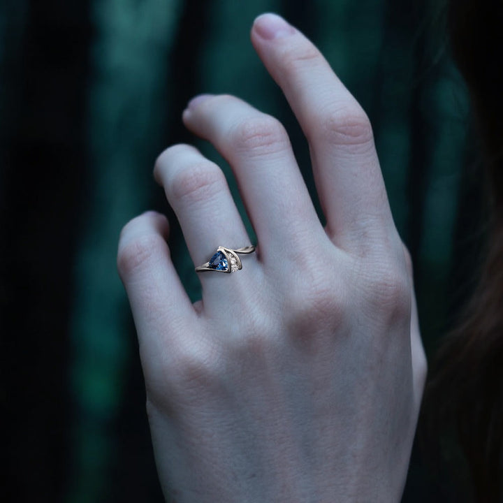 WorldNorse Northern Tide Sapphire Ring