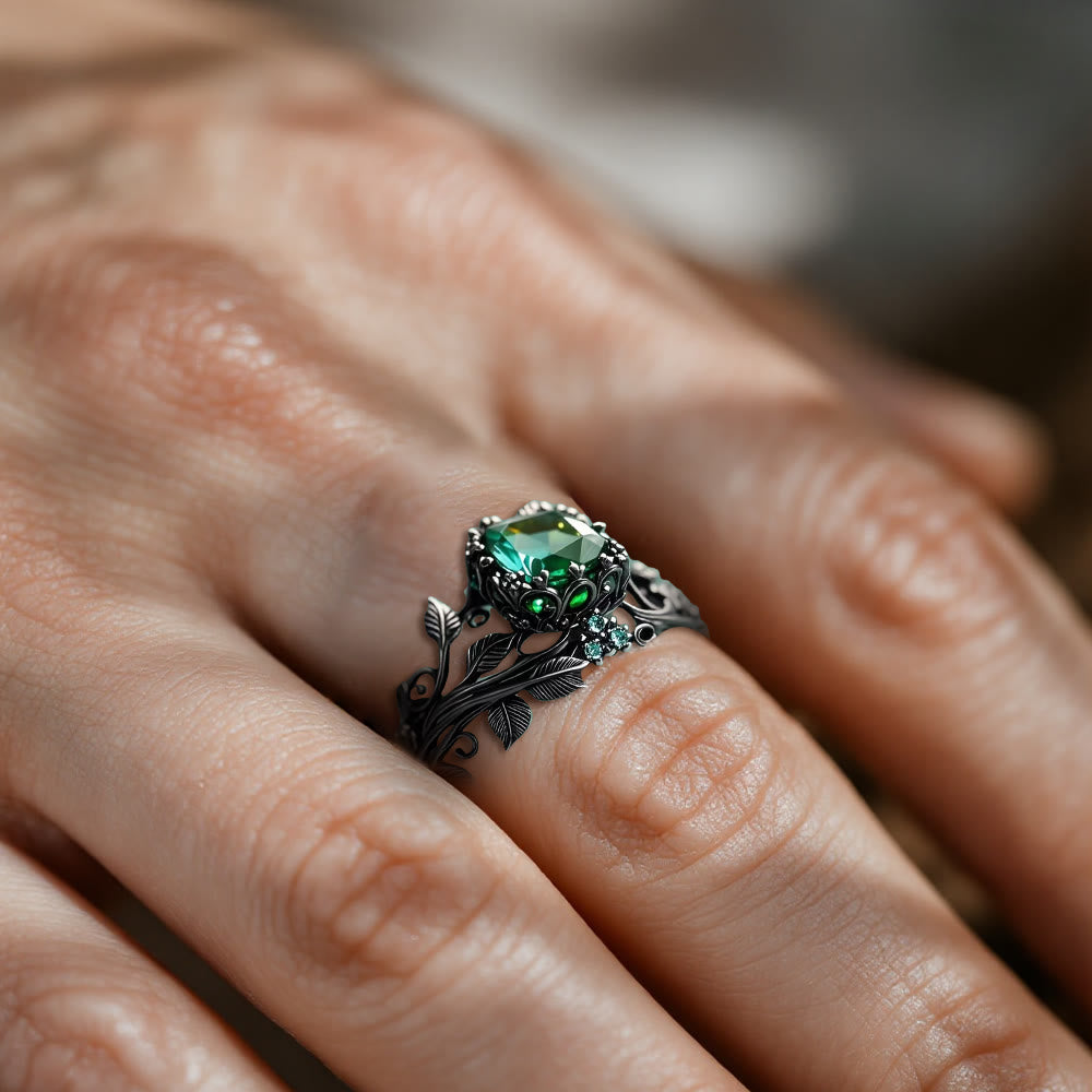 WorldNorse Emerald Yggdrasil Ring