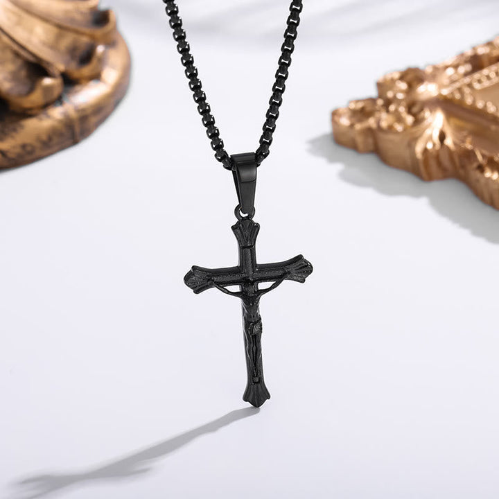 Christianartworkshop Tri - Color Jesus Crucifix Necklace: A Fusion of Faith and Stylish Hues