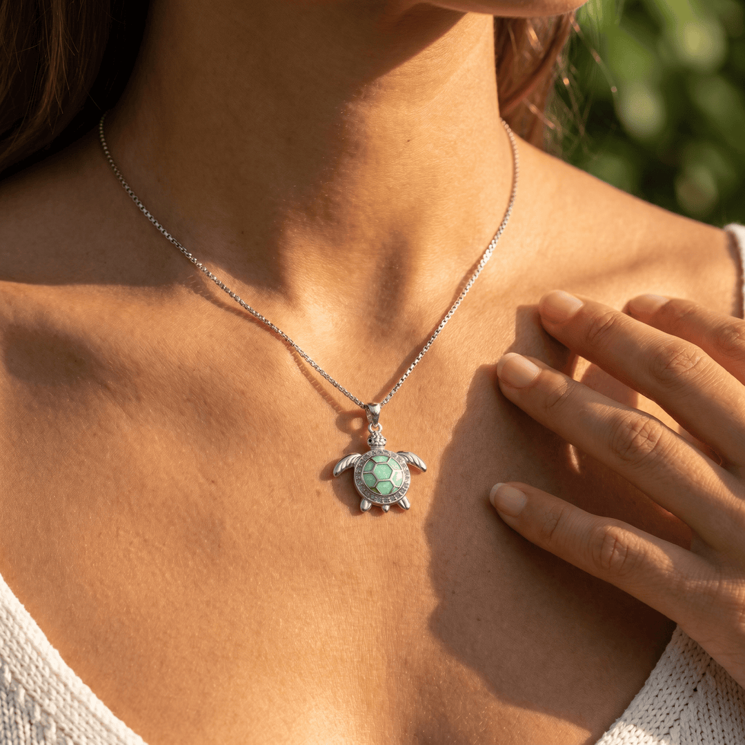 Horizon Turtle Necklace