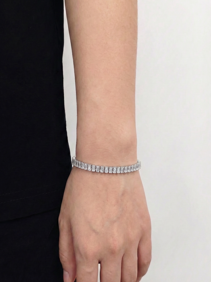 Noir Baguette Bracelet
