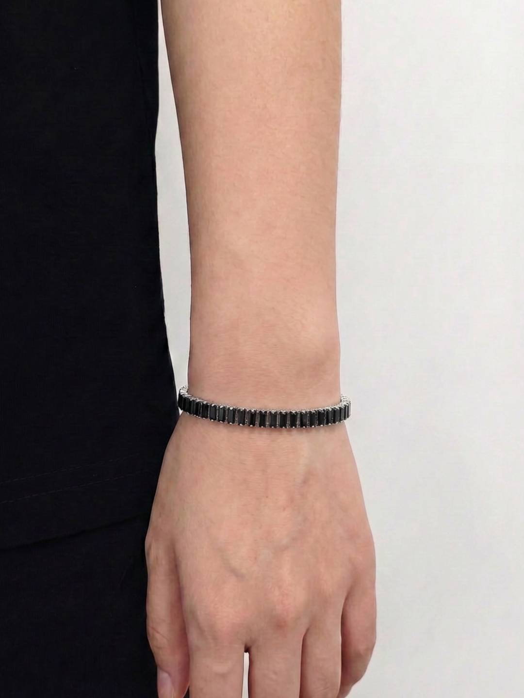 Noir Baguette Bracelet