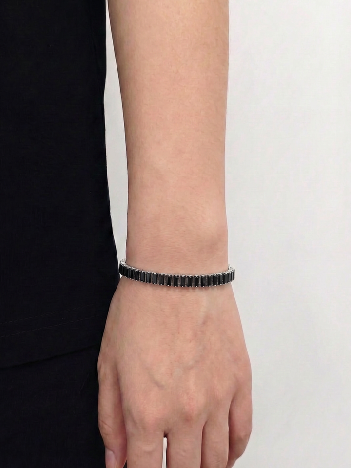 Noir Baguette Bracelet