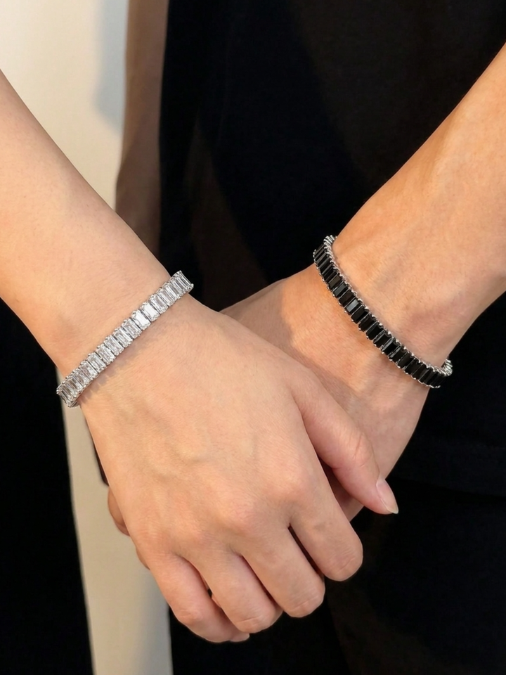 Noir Baguette Bracelet
