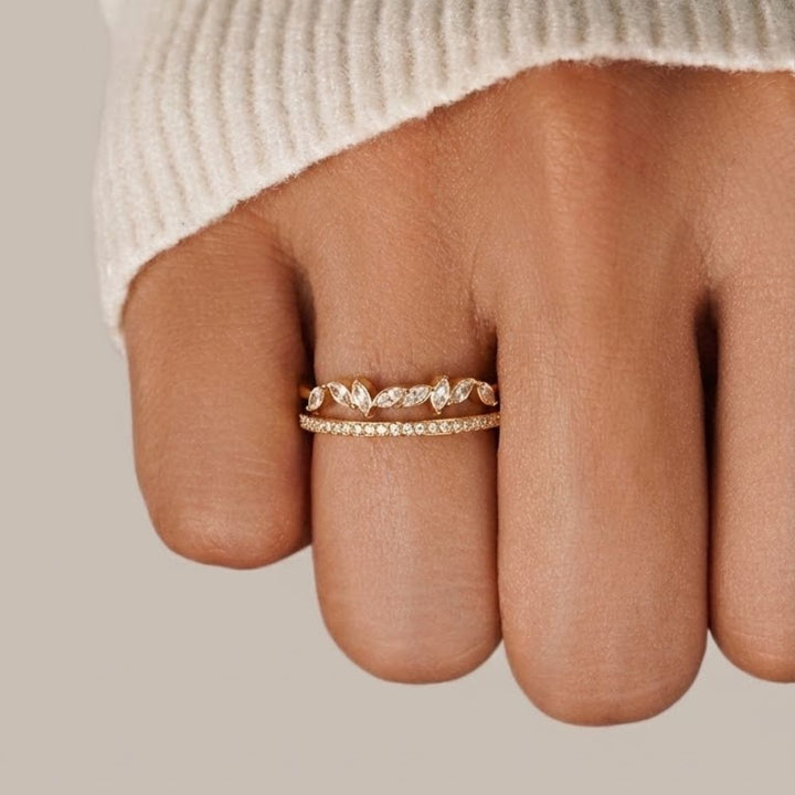 Mia 18K Gold Crystal Ring