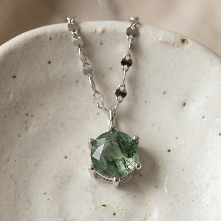 Moss Agate Round Necklace