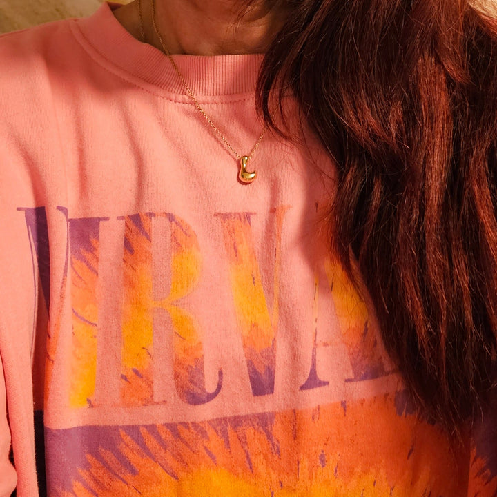 Necklace with balloon letters in 18 karat gold-plated stainless steel