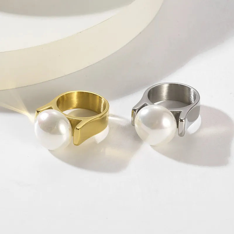 Vintage Pearl Ring