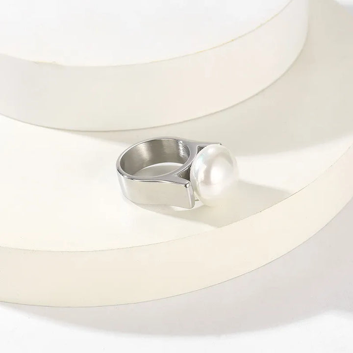 Vintage Pearl Ring