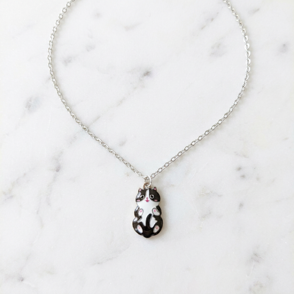 TINY CAT NECKLACE