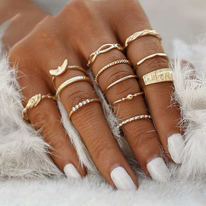 Unique package with 8 to 12 rings