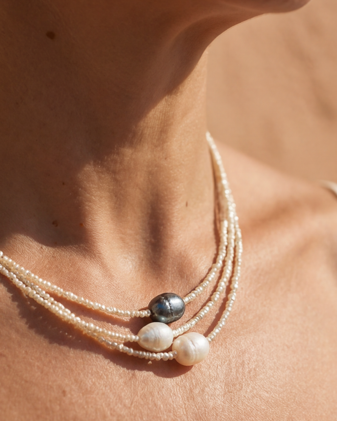 Rhea Necklaces Set