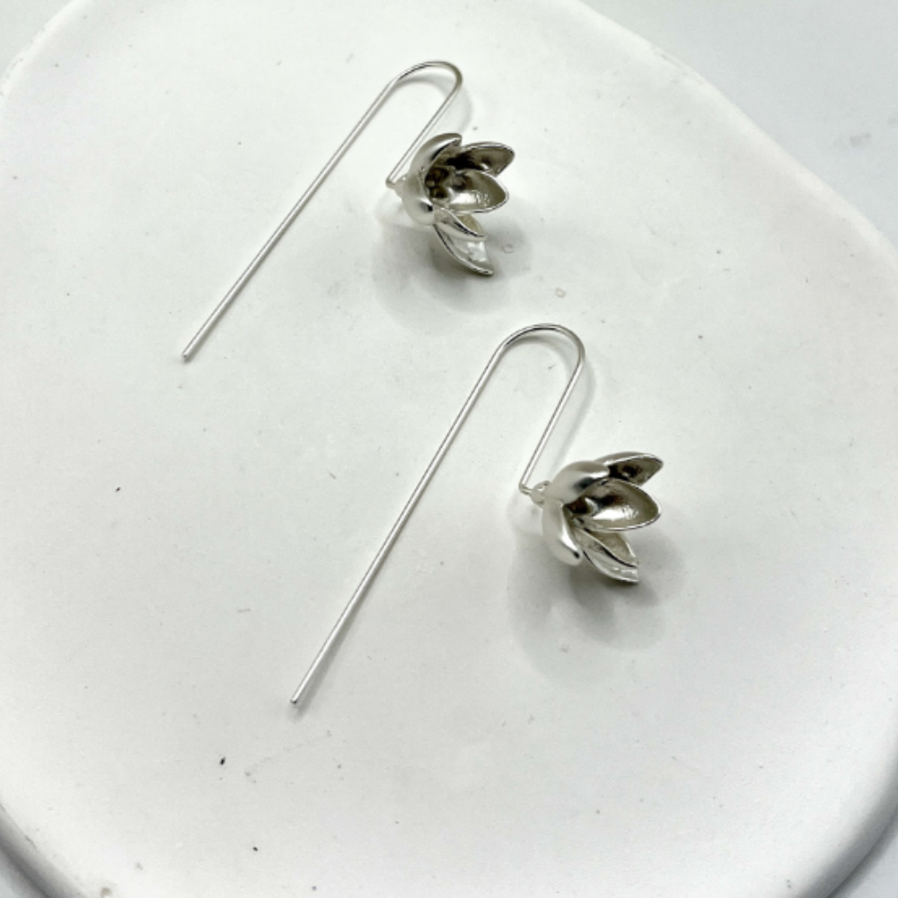MAGNOLIA DROP EARRINGS (PAIR)
