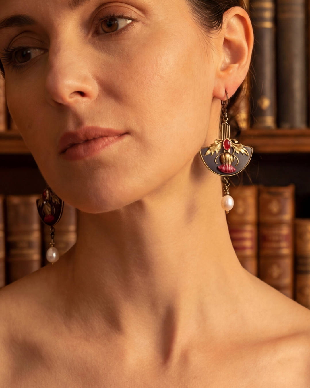 Salvira Earrings