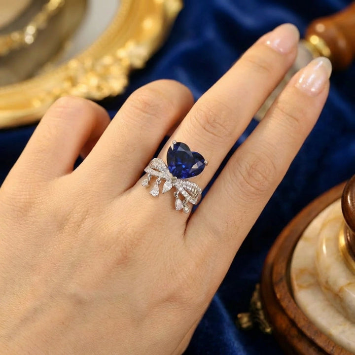 Royal Sapphire Heart Crown Ring