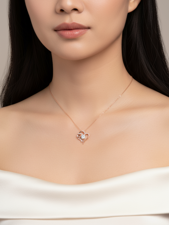 Lara Heart Necklace