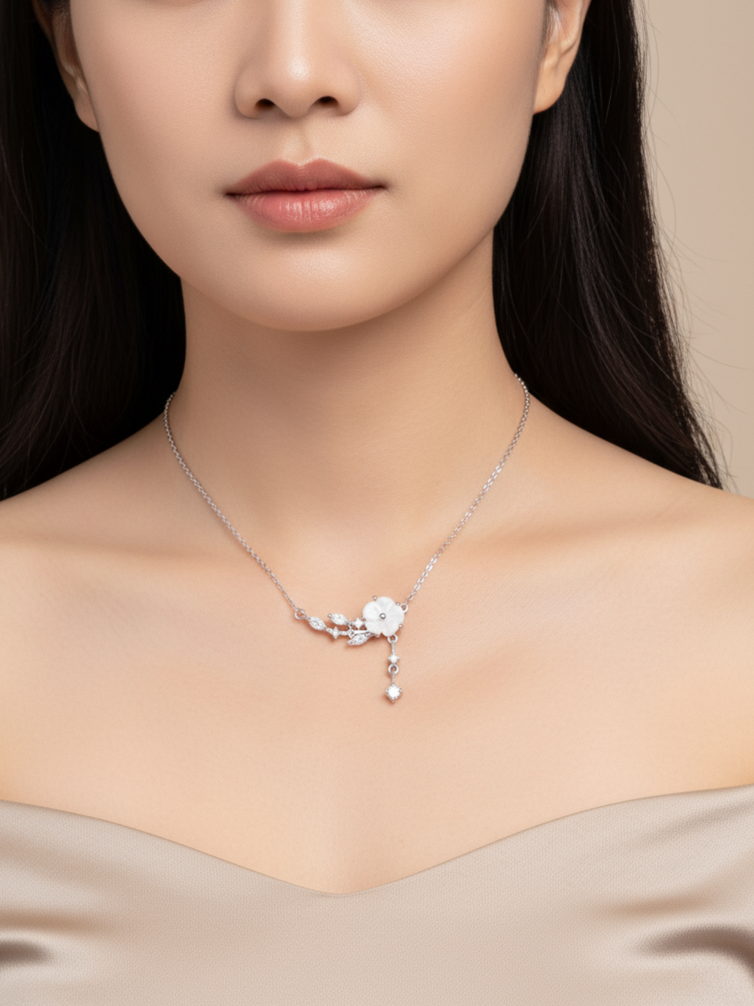Camilla Floral Necklace