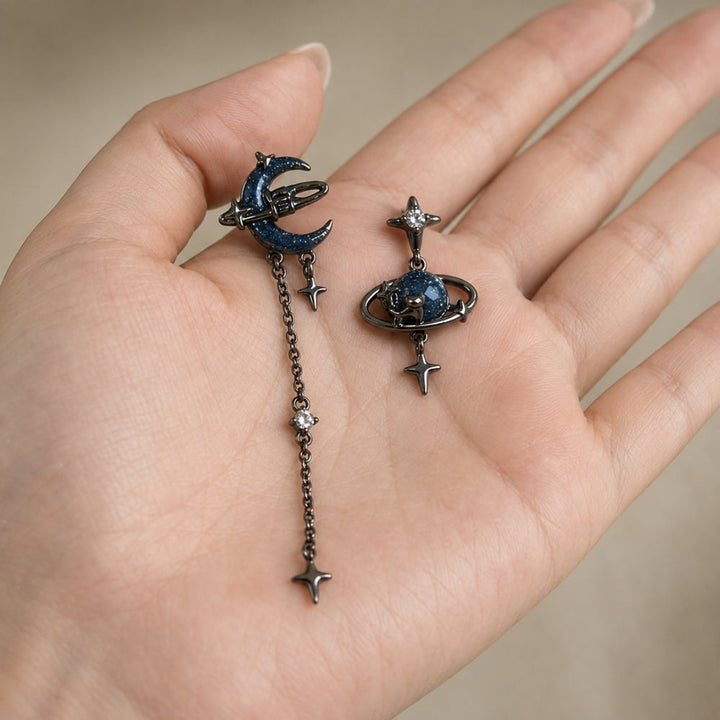 ASYMMETRIC MOON PLANET EARRINGS (PAIR)