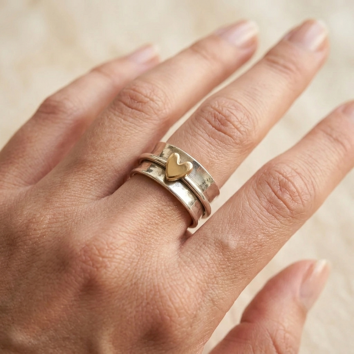 Mely - Golden Heart Silver Ring