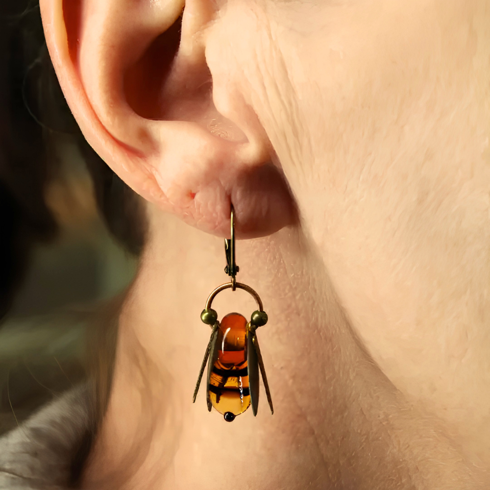 AMBER GLASS BEE DANGLES (PAIR)