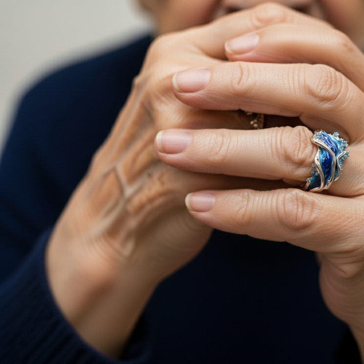 Vintage Golden Ocean Wavy Ring