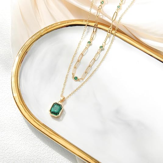 Almut | Necklace | Gold